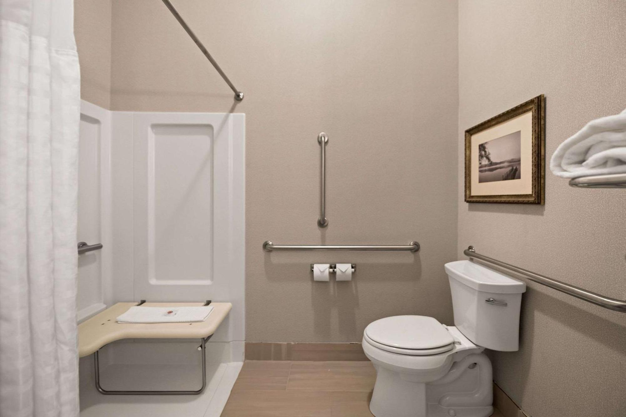 Comfort Suites Hudson I-94 Zewnętrze zdjęcie