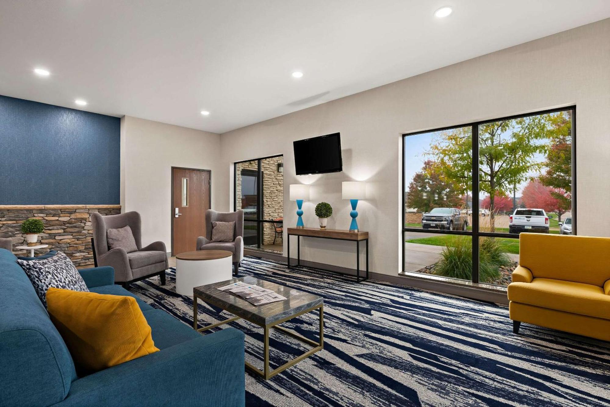Comfort Suites Hudson I-94 Zewnętrze zdjęcie